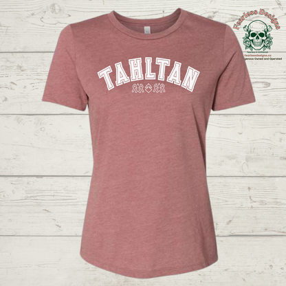 Tahltan with shapes ladies T-Shirt